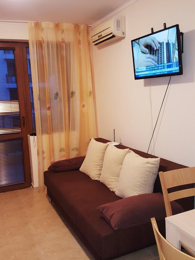 Studio Apollon 6 Aparthotel Ravda Esterno foto